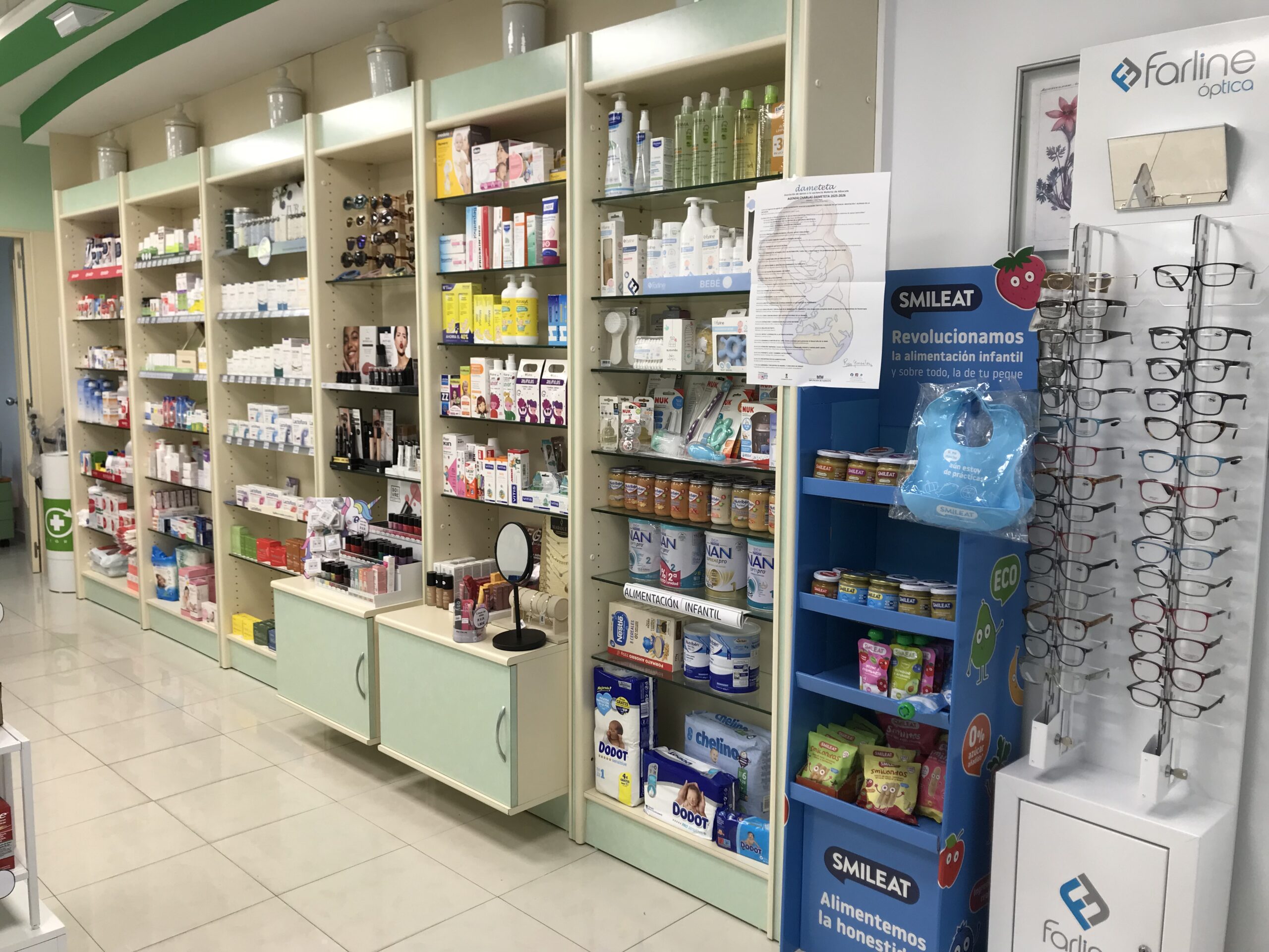 4 farmacia exposición